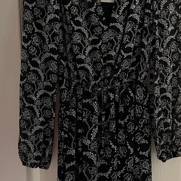 A.L.C. Silk Blend Flowy Floral Long-Sleeve Midi Dress NWT Size 4 - Picture 16 of 17